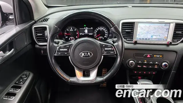 Kia Sportage The Bold 2021 — Şəkil 17/20