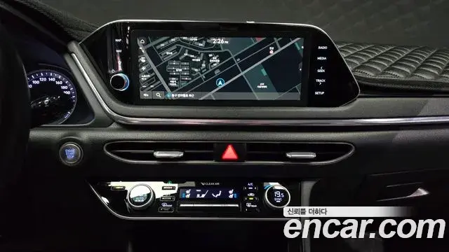 Hyundai Sonata Hybrid 2019 — Şəkil 9/20