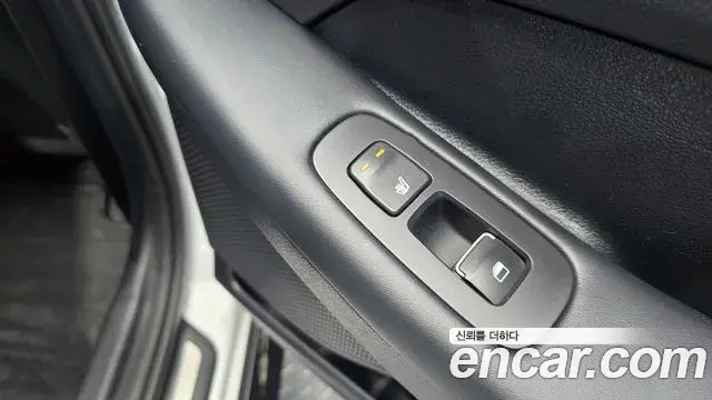 Hyundai Sonata Hybrid 2019 — Şəkil 18/20