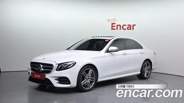 Mercedes-Benz E-Class 2019 — Фото 1/20