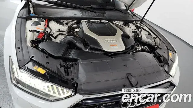 Audi A7 2020 — Şəkil 13/20