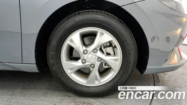 Hyundai The New Avante Hybrid 2022 — Şəkil 18/20