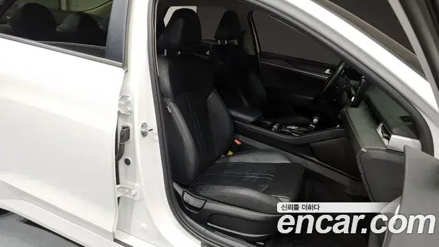 Kia K5 2021 — Şəkil 6/20