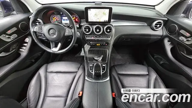 Mercedes-Benz GLC-Class 2019 — Şəkil 13/20