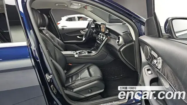 Mercedes-Benz GLC-Class 2019 — Şəkil 12/20