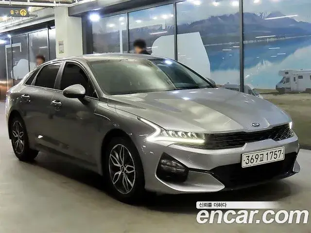 Kia K5 2020 — Şəkil 8/18