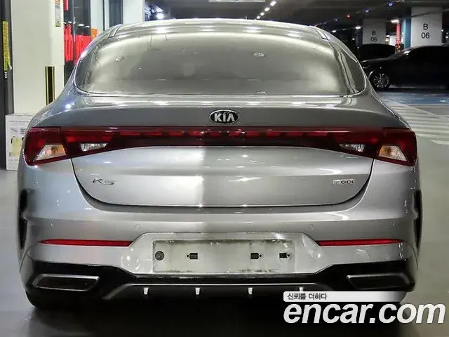 Kia K5 2020 — Şəkil 14/18
