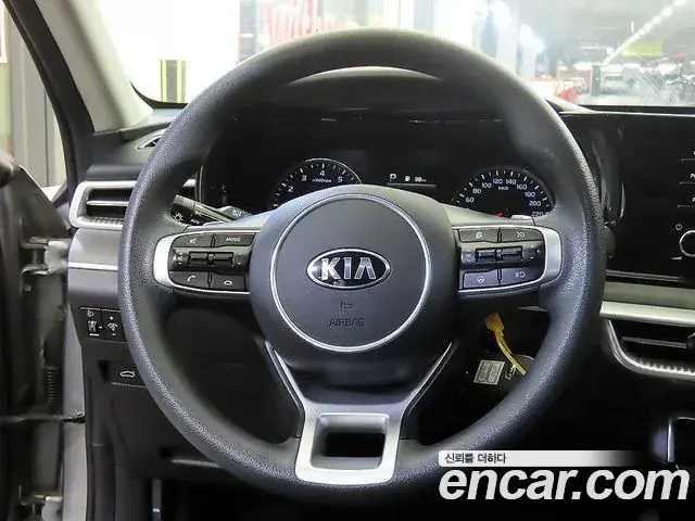 Kia K5 2020 — Şəkil 15/18