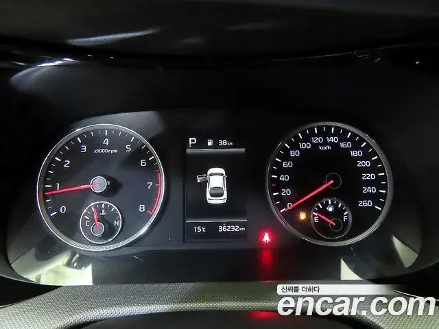 Kia K5 2020 — Şəkil 7/18