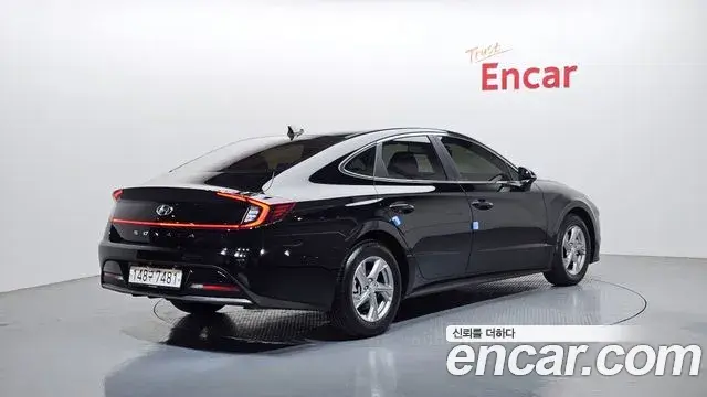 Hyundai Sonata Hybrid 2019 — ფოტო 9/20