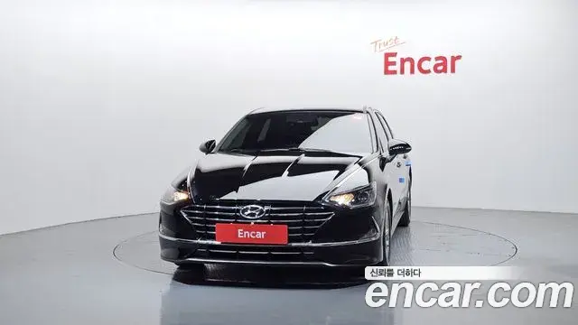 Hyundai Sonata Hybrid 2019 — ფოტო 5/20
