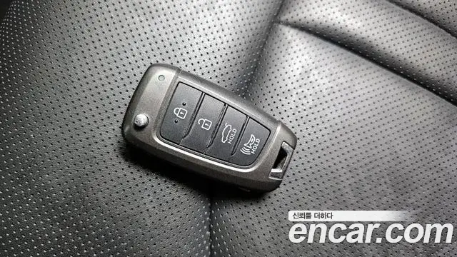 Hyundai Sonata Hybrid 2019 — ფოტო 18/20
