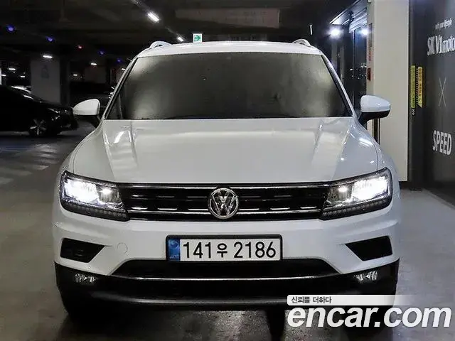 Volkswagen Tiguan 2020 — Photo 9/20