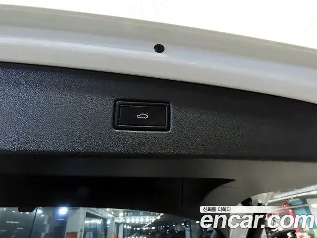 Volkswagen Tiguan 2020 — Photo 20/20