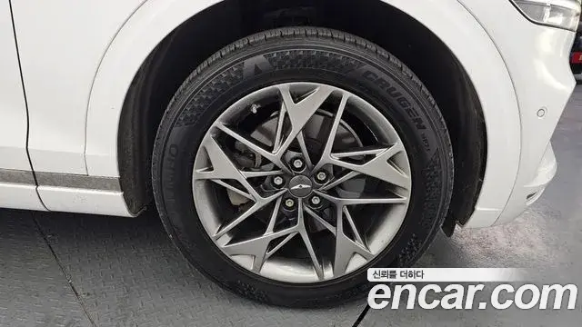 Genesis GV70 2021 — Photo 7/21