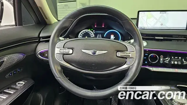 Genesis GV70 2021 — Photo 13/21