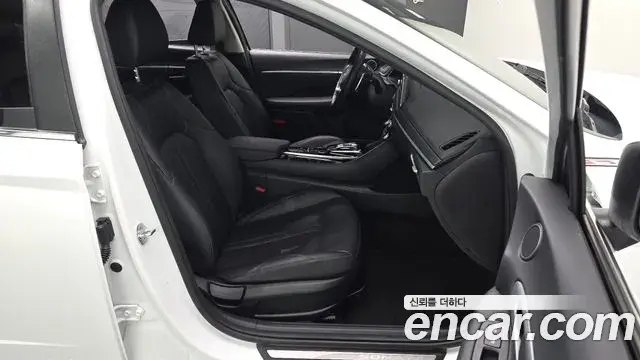 Hyundai Sonata Hybrid 2021 — ფოტო 7/20
