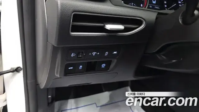 Hyundai Sonata Hybrid 2021 — ფოტო 14/20