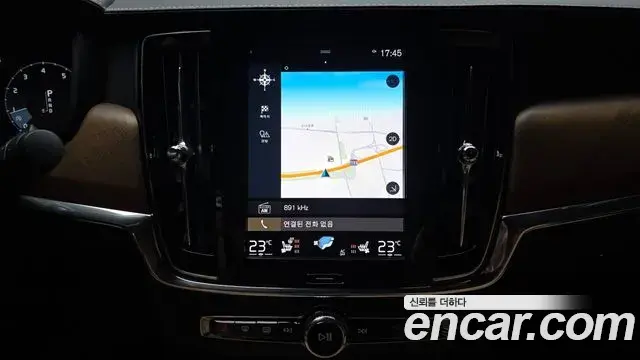 Volvo S90 2019 — Şəkil 13/20