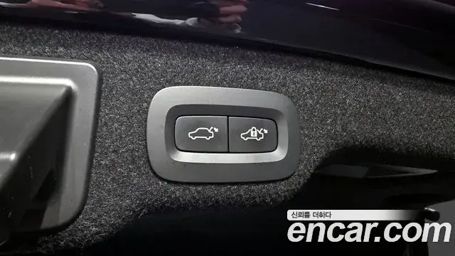 Volvo S90 2019 — Şəkil 9/20