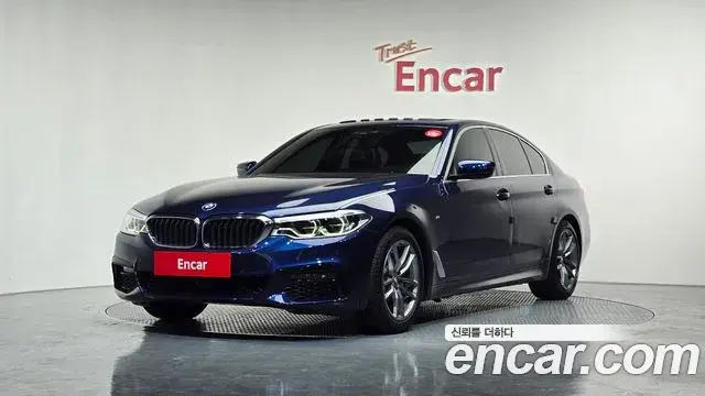BMW 5 Series 2020 — Фото 1/20