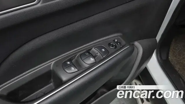 Renault Samsung QM6 2019 — Photo 17/31