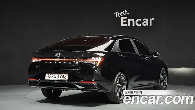Hyundai Avante 2020 — Фото 2/20