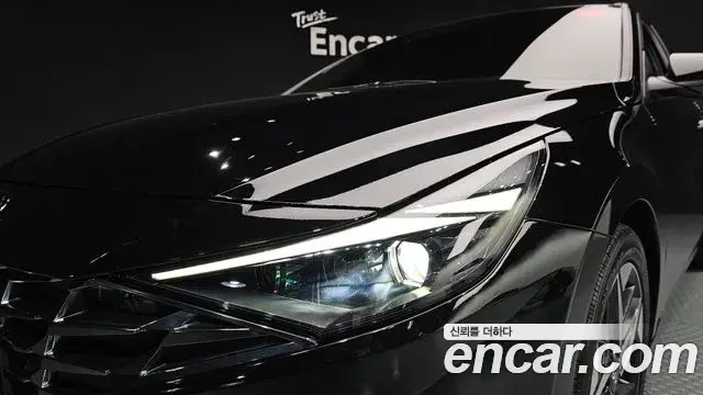 Hyundai The New Avante Hybrid 2020 — ფოტო 7/30