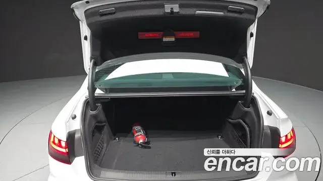 Audi A4 2023 — ფოტო 12/20