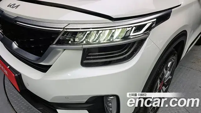Kia Seltos 2021 — Şəkil 9/32