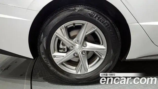 Hyundai Sonata Hybrid 2019 — ფოტო 18/20