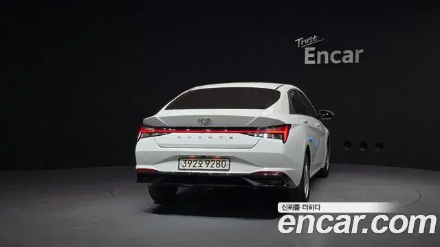 Hyundai Avante 2020 — Фото 4/20