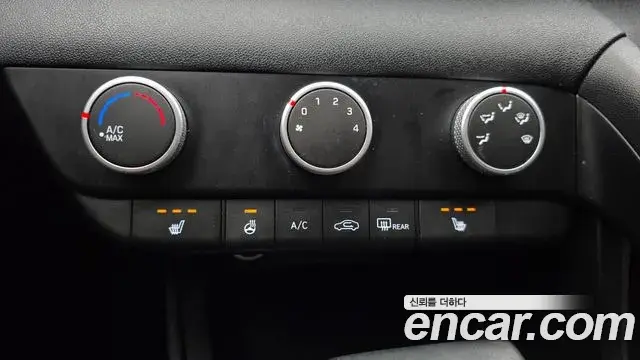 Hyundai Avante 2020 — Фото 19/20
