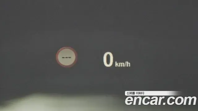 BMW 3 Series 2018 — Şəkil 24/33