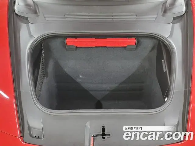 Porsche 911 2020 — ფოტო 14/20