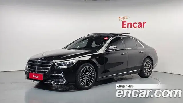 Mercedes-Benz S-Class 2021 — Photo 20/33