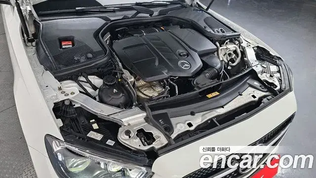 Mercedes-Benz E-Class 2020 — Фото 6/20
