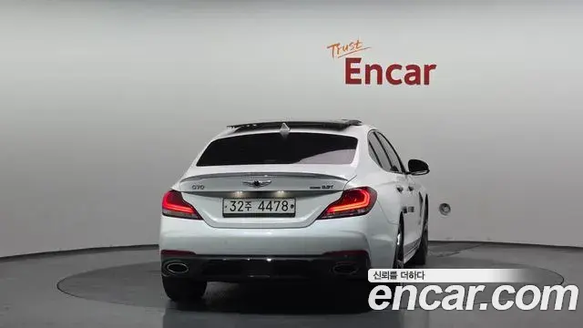 Genesis G70 2019 — Şəkil 33/37