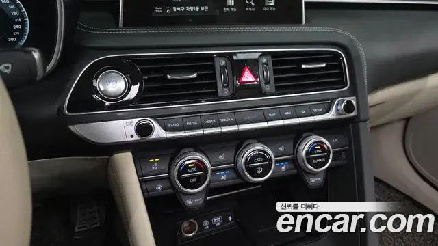 Genesis G70 2019 — Şəkil 29/37