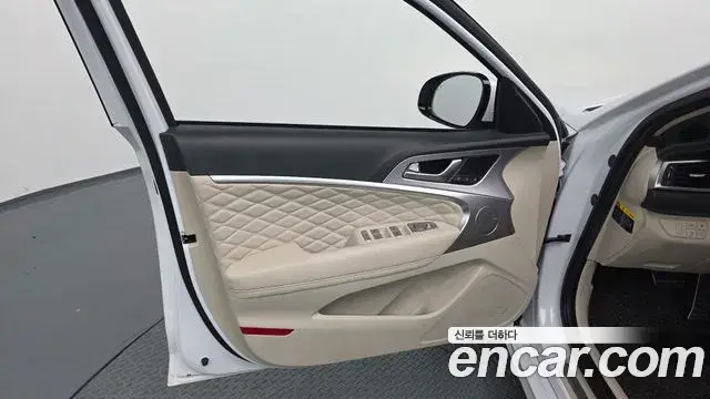 Genesis G70 2019 — Şəkil 30/37