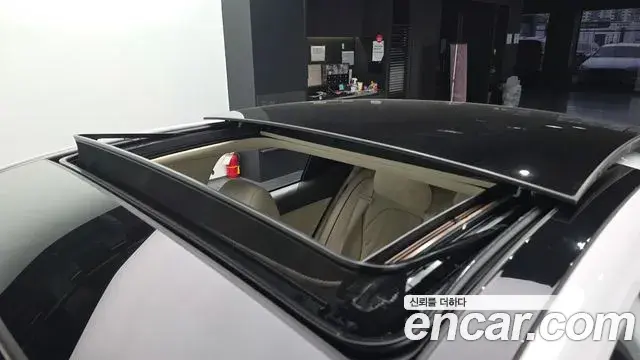 Genesis G70 2019 — Şəkil 14/37