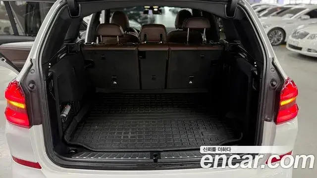 BMW X3 2021 — Photo 18/20