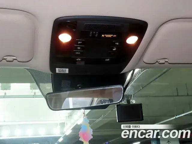 Kia Carnival 2021 — Фото 14/20