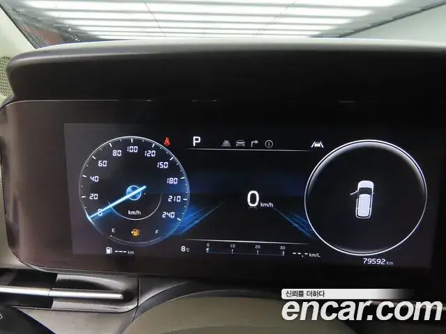 Kia Carnival 2022 — Фото 7/20