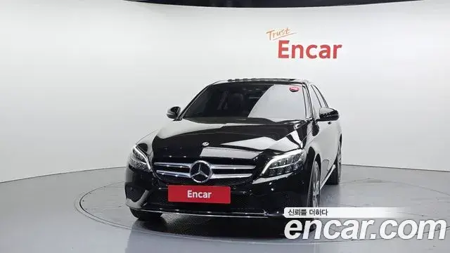 Mercedes-Benz C-Class 2020 — Фото 3/20