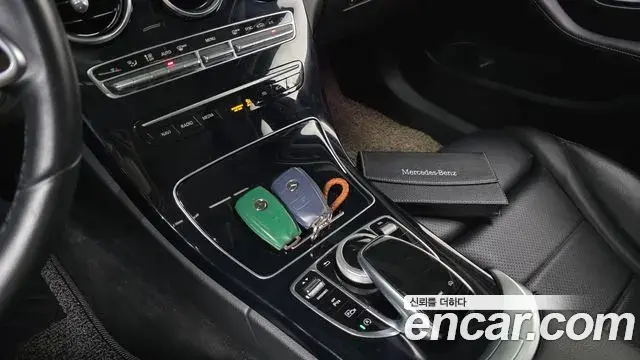 Mercedes-Benz C-Class 2020 — Фото 19/20