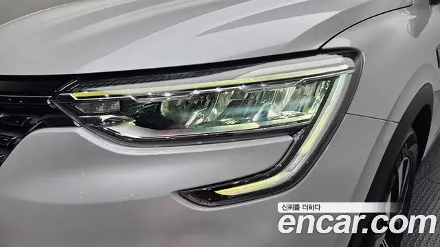 Renault Samsung XM3 2022 — ფოტო 4/32
