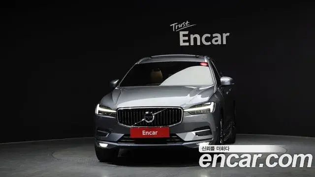 Volvo XC60 2021 — Şəkil 2/30