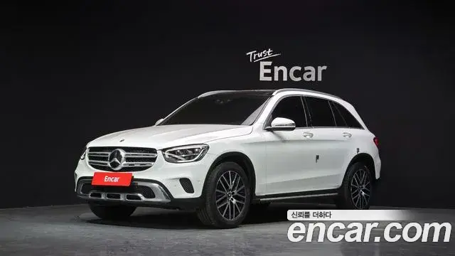 Mercedes-Benz GLC-Class 2020 — ფოტო 8/20