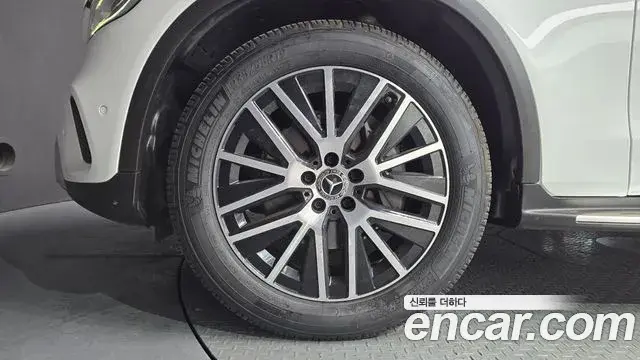 Mercedes-Benz GLC-Class 2020 — ფოტო 10/20